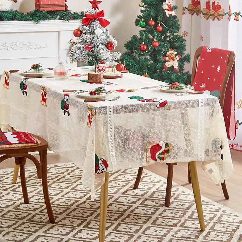 Nappe de table en dentelle à motifs brodés Fééries Mancelya
