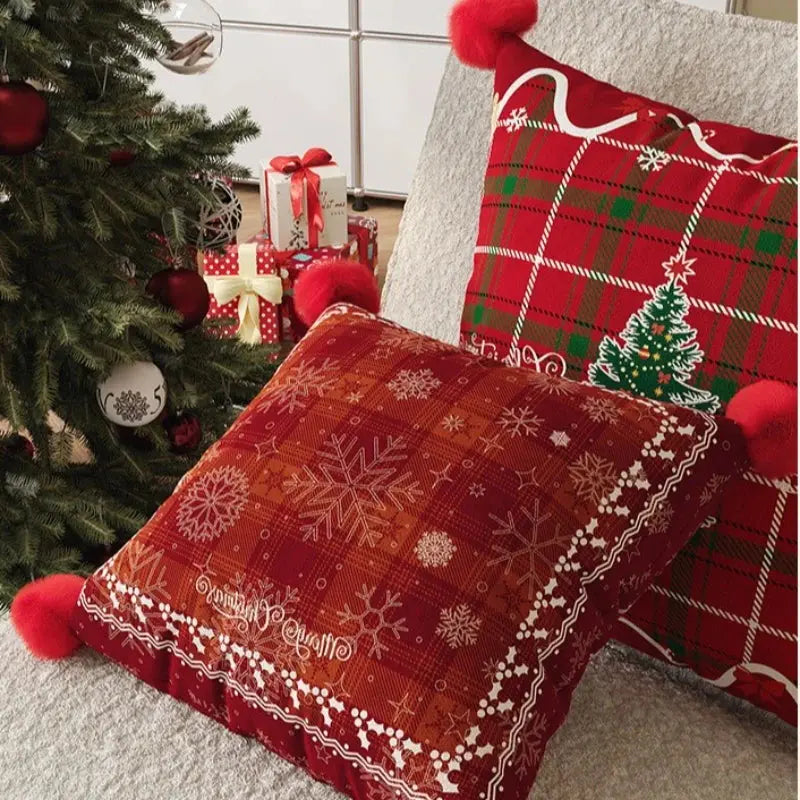 Housses de coussin imprimés avec pompons(lot de 2) Fééries Mancelya
