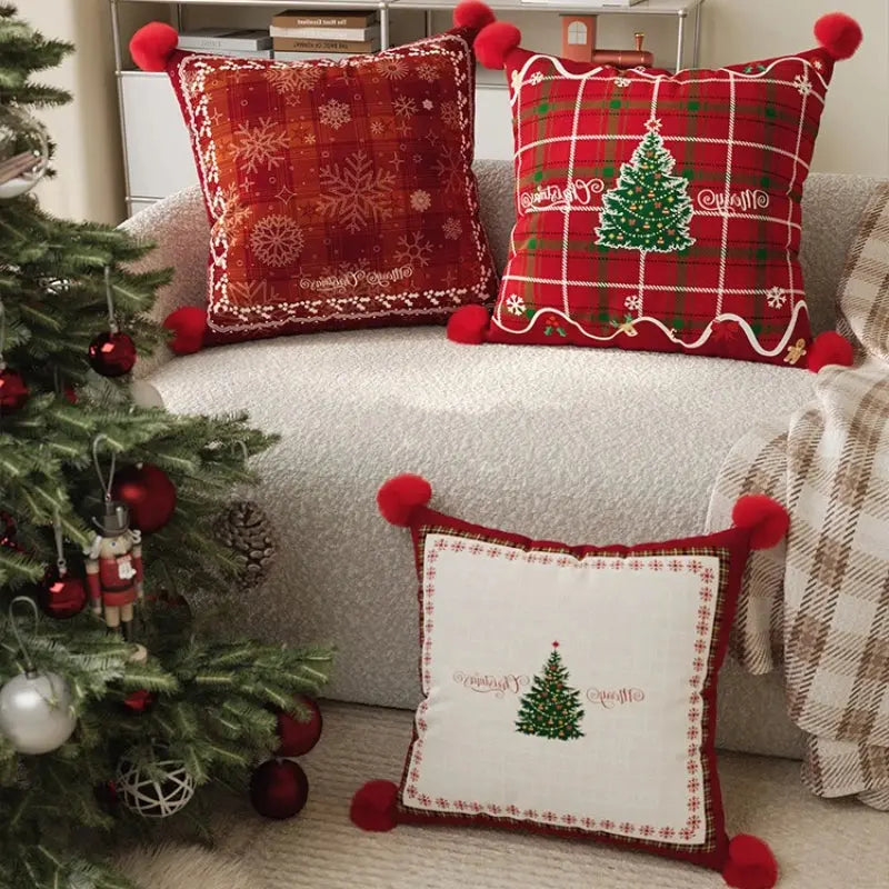 Housses de coussin imprimés avec pompons(lot de 2) Fééries Mancelya
