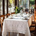 Nappe de table luxueuse en dentelle brodée, style vintage chic Fééries Mancelya