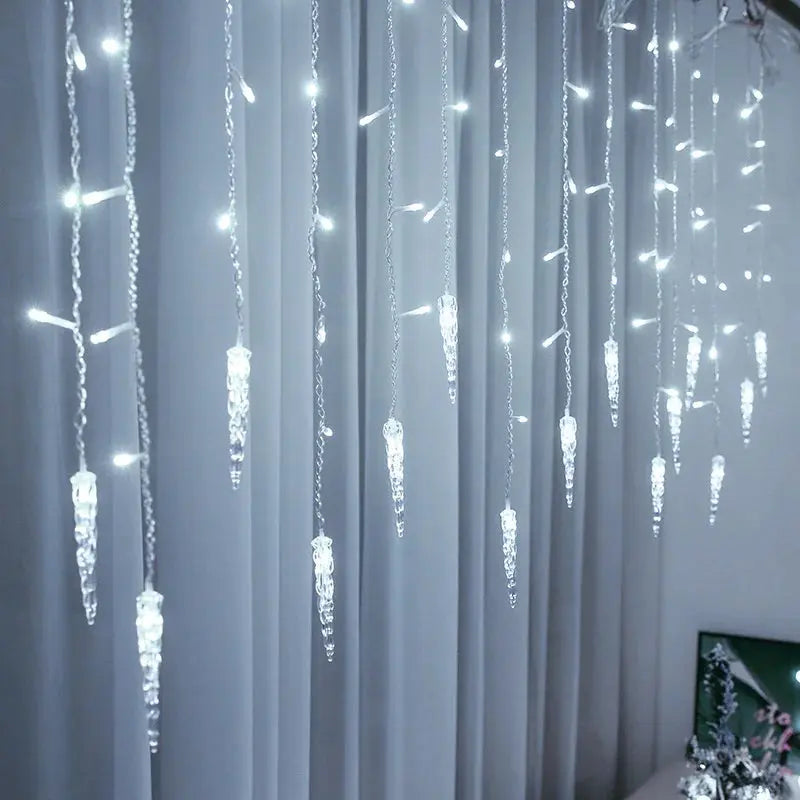 Guirlande lumineuse LED extérieure – Rideau de glaçons Fééries Mancelya